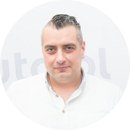Jacek Sarat